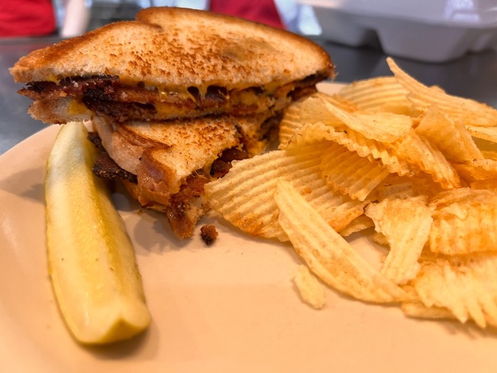 GRILLED BACON & CHEESE
