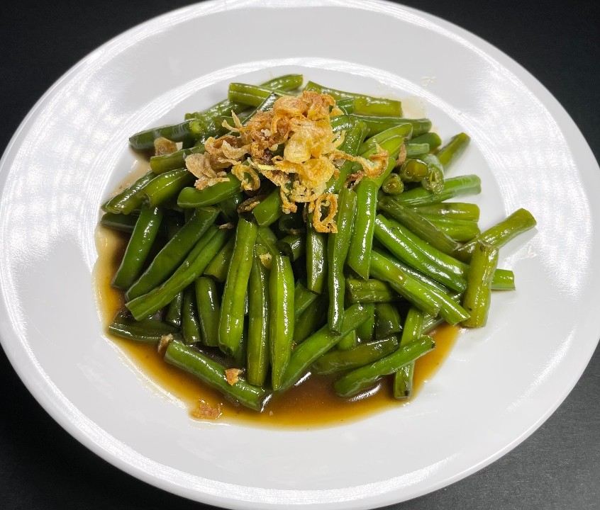 Green Beans & Roasted Shallots