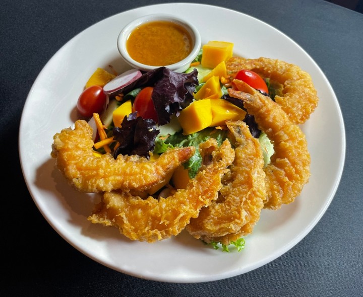 Mango crispy shrimp salad