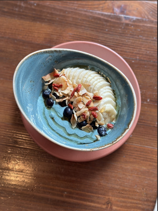 Spirulina Smoothie Bowl