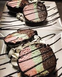 Spumoni Bomba