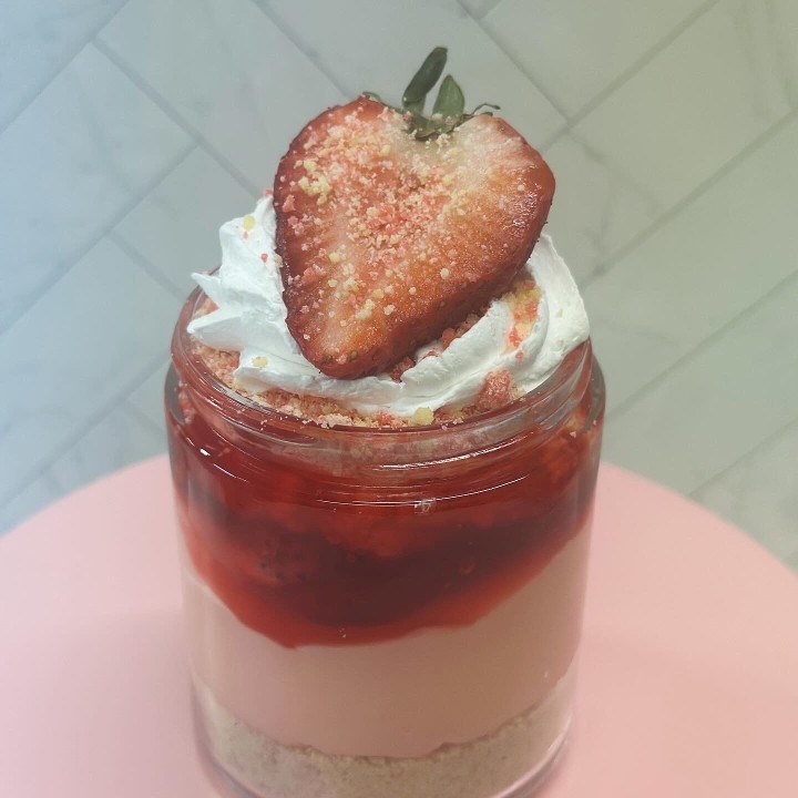 Strawberry Crunch Cheesecake Jar