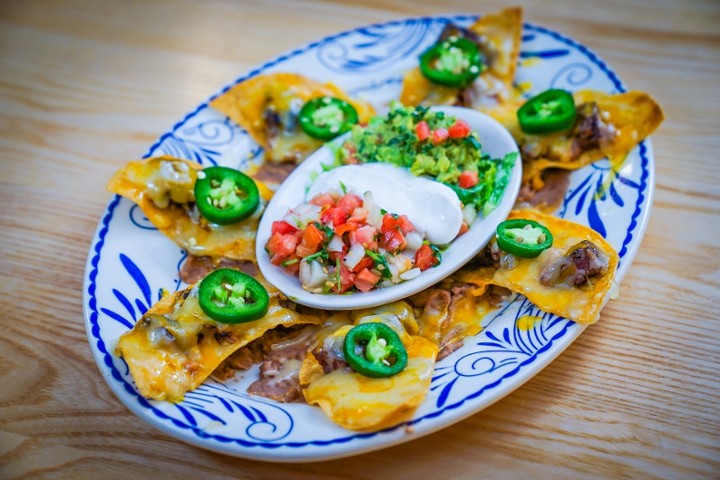 Guapo's Restaurant Arlington - Nacho Platters
