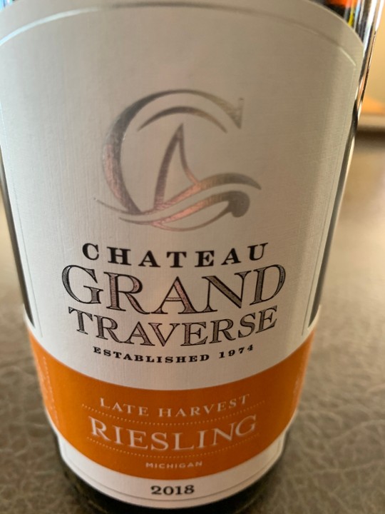 Wine Riesling Grand Traverse Late Harvest Bottlle