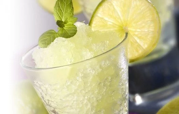 Lemon / Limón Icy Slushy
