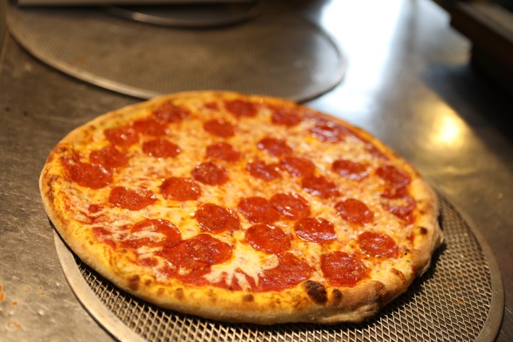 16'' Classic Pepperoni