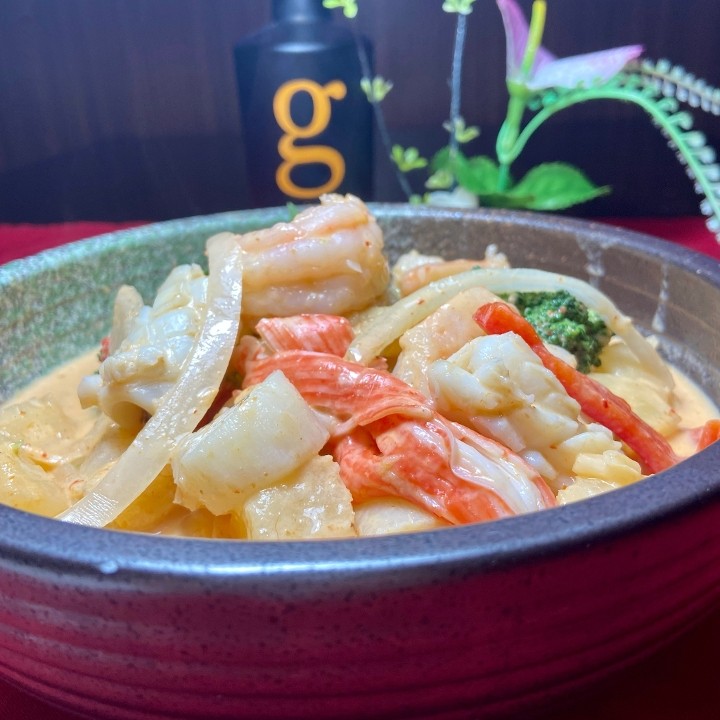 Red Curry Seafood Hotpot🌶️