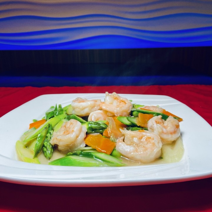 Shrimp and Asparagus in Wine Sauce