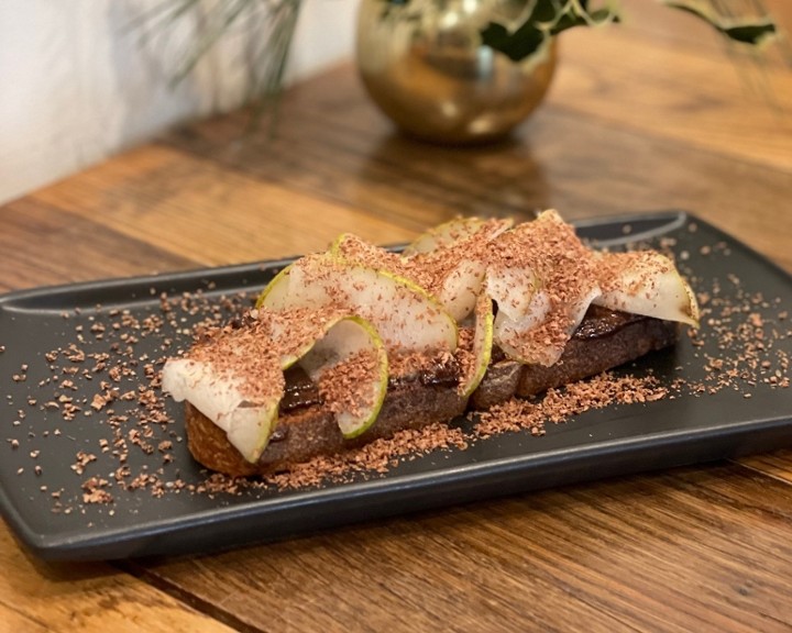 Chocolate-Hazelnut Pear Toast