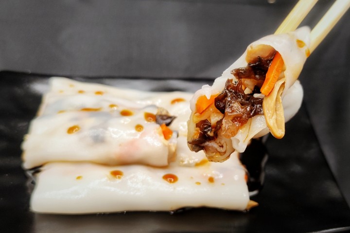 R3. Steamed Vegetarian Rice Roll 羅漢齋拉腸