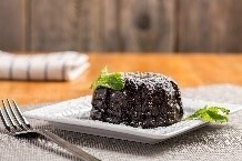 CHOCOLATE BUNDT CAKE