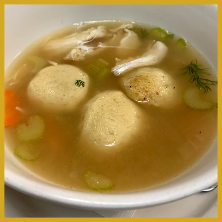 Matzah Ball Soup - 16 oz