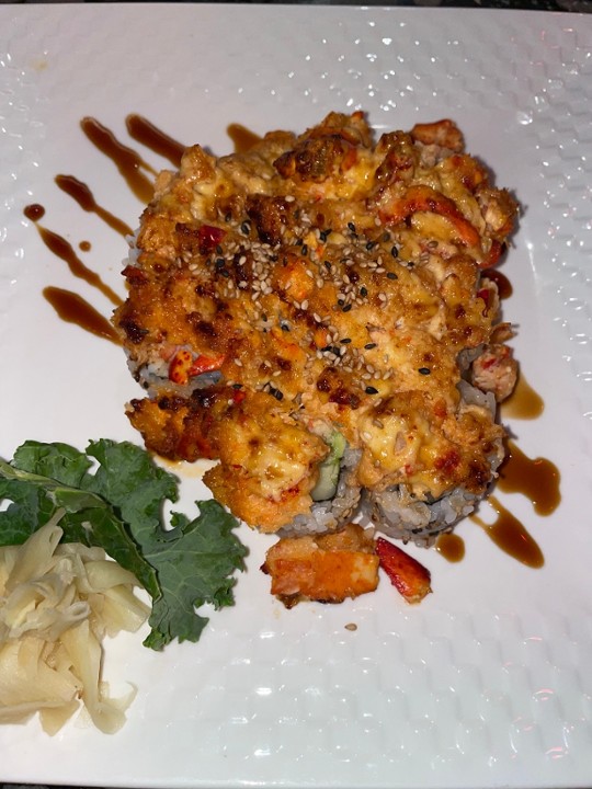 SPICY LOBSTER VOLCANO ROLL