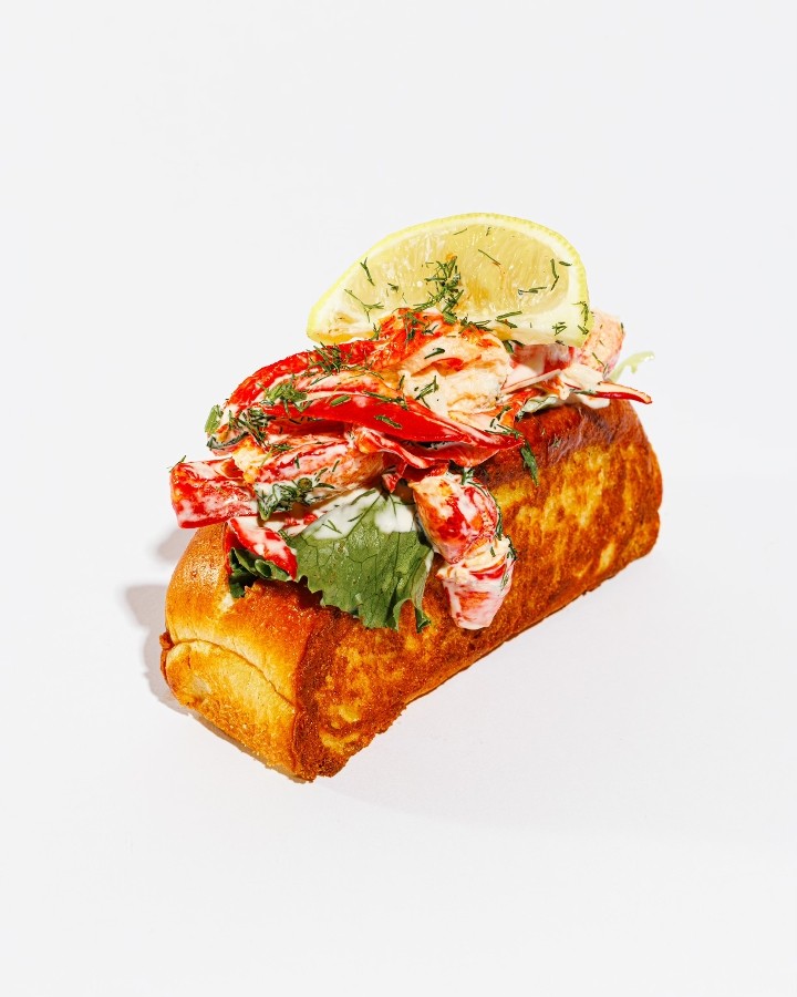 “Maine” Style Lobster Roll