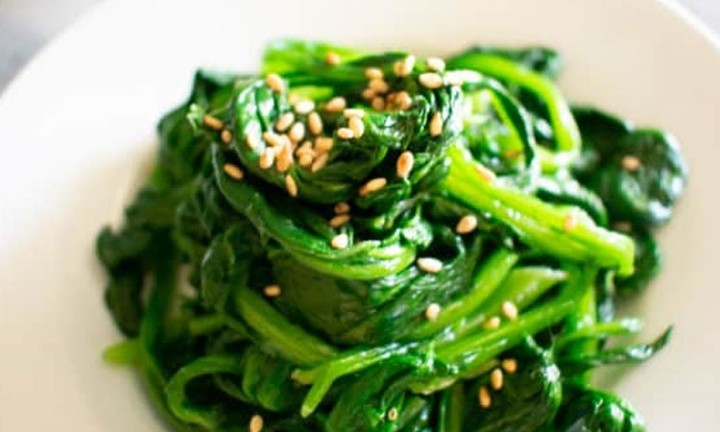 Spinach Salad (Sigeumchi-namul)