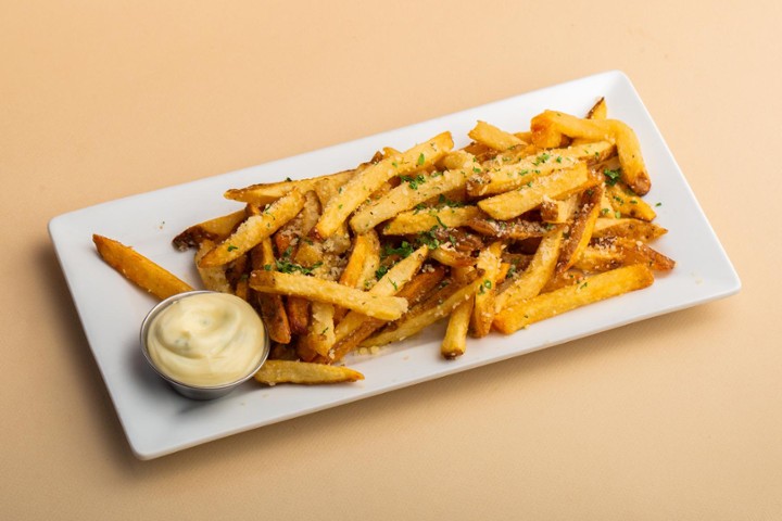 TRUFFLE PARMESAN FRIES