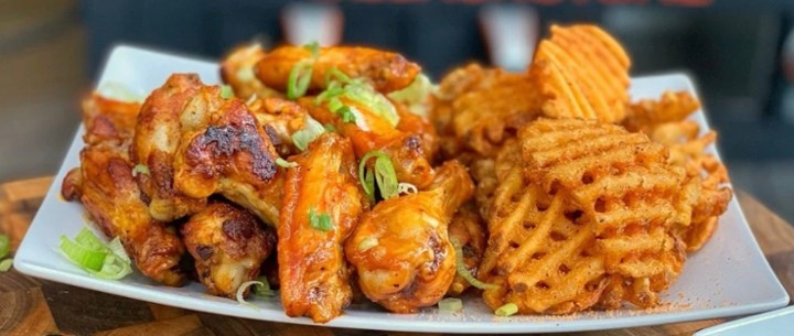 Be-Em’s Famous Wings (6) + Waffle Fries