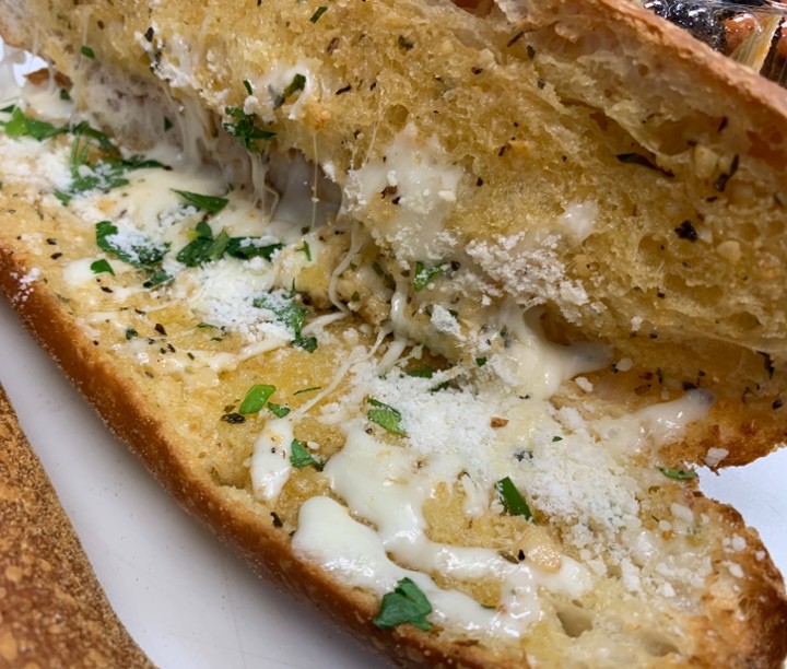 Fresh Garlic Bread w/ Cheese