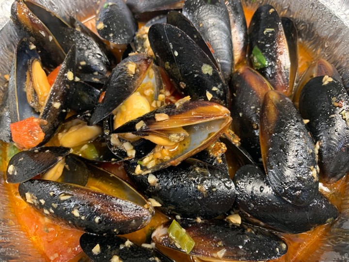 Angry Mussels Appetizer