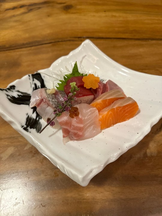 10PCS Sashimi Tasting