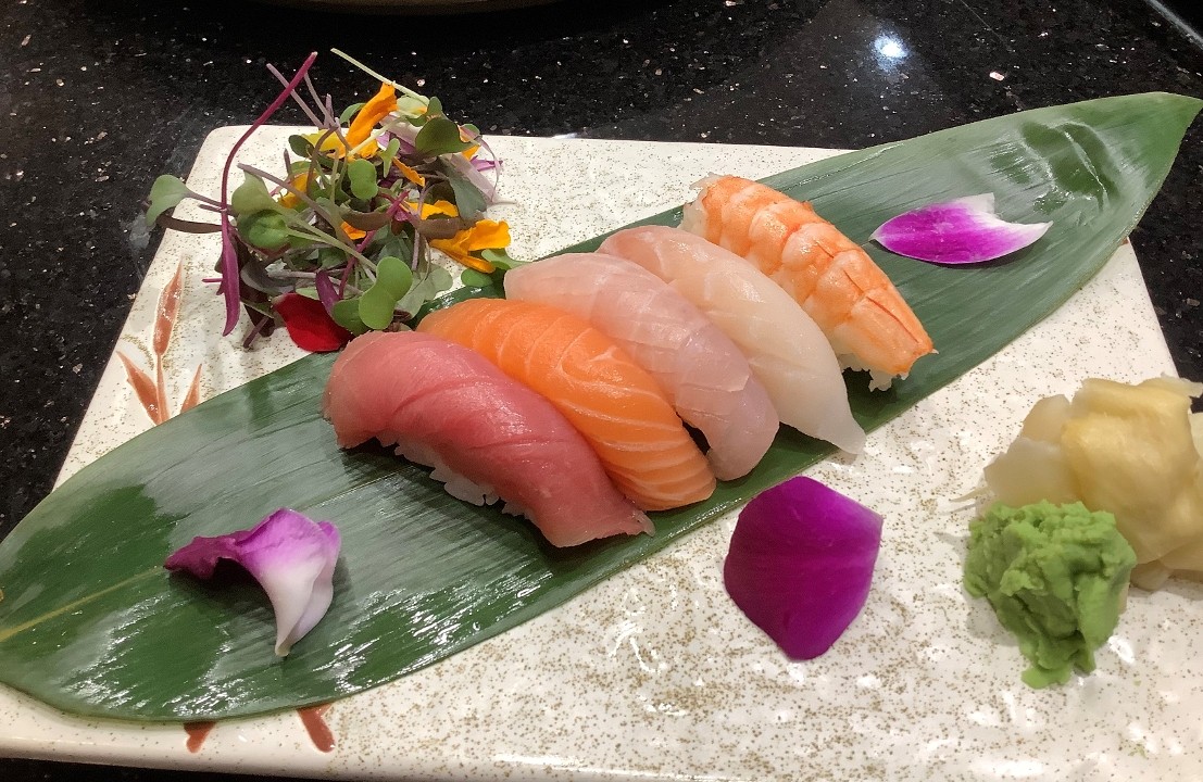 Sushi Appetizer (5pcs)