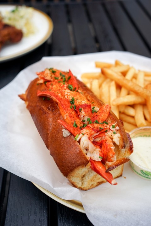 Hot Connecticut Lobster Roll