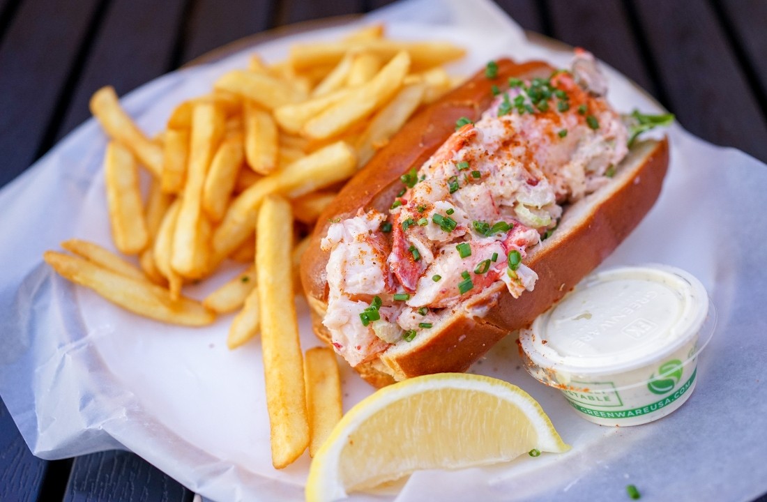 Cold Maine Lobster Roll