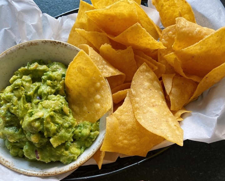 House-made Chips & Guacamole