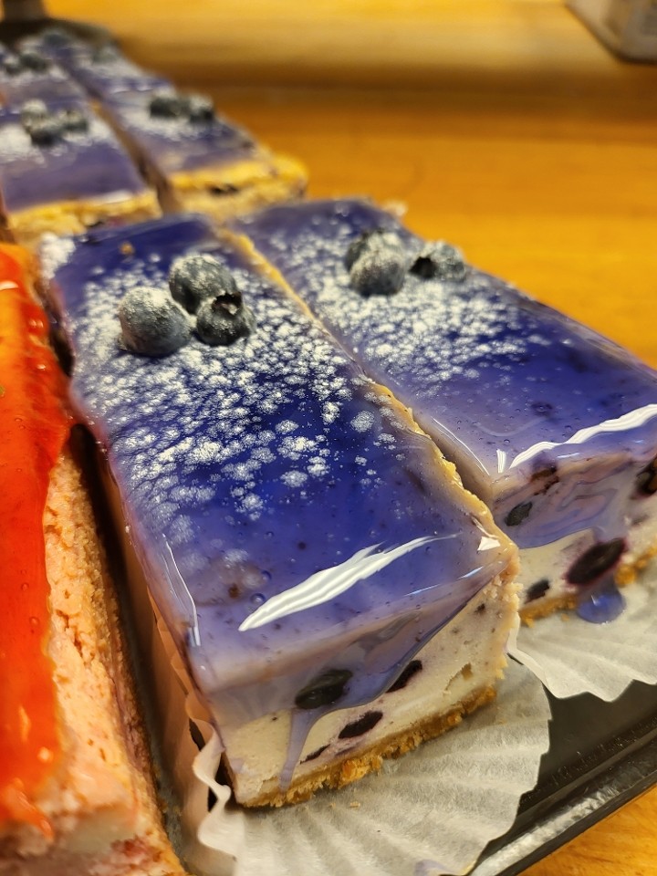 Individual Blueberry Cheesecake