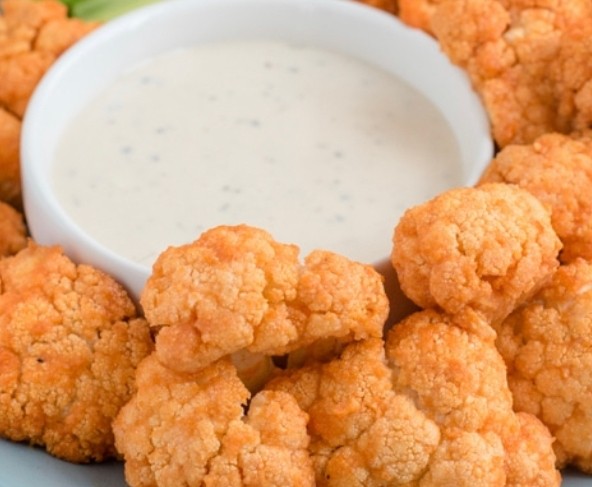 Buffalo Cauliflower Bites 🥕