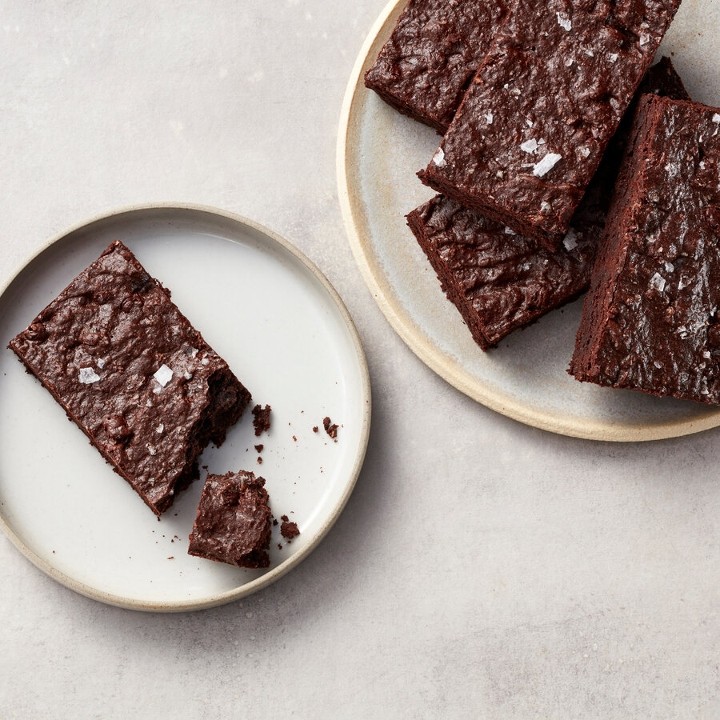 Dark Chocolate & Sea Salt  Brownie (2 Brownies)