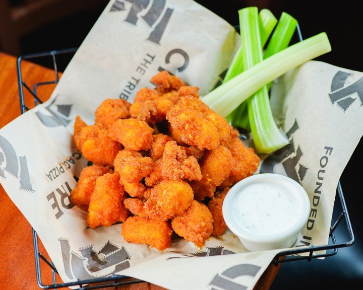 Boneless Wings 1 lb *