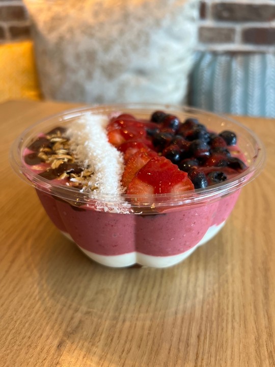 Very Cherry Yogi Berry Bowl