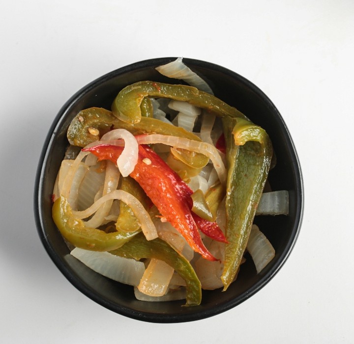 GRILLED PEPPERS & ONION