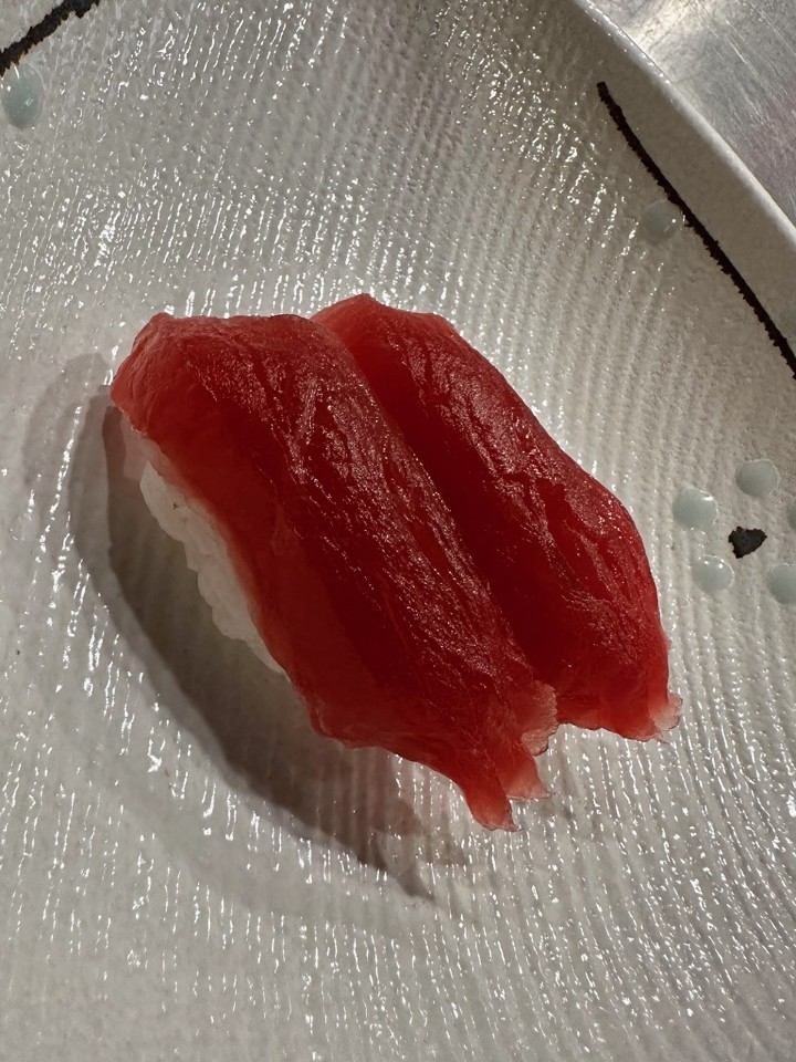 Tuna Sushi 1pc