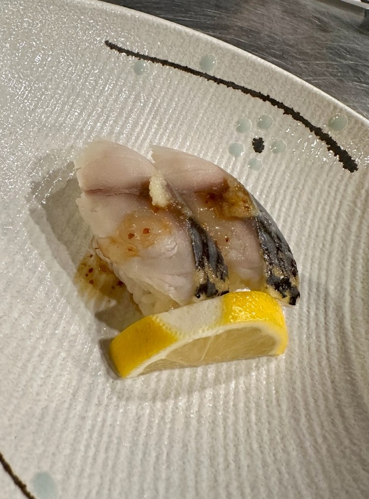 Mackerel Sushi 1pc