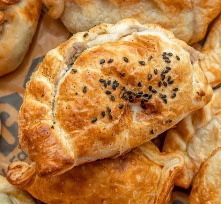 Prosciutto, Mushroom & Brie Empanada