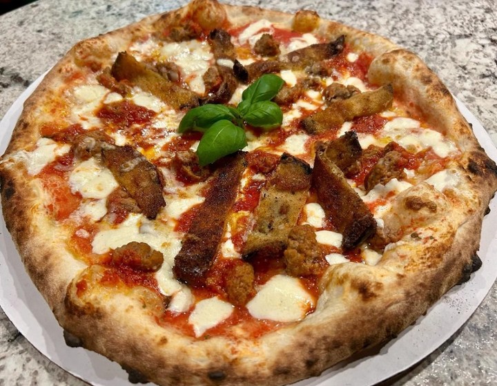 Large “Chef’s Special” Pizza: Meatball, Eggplant & Burrata