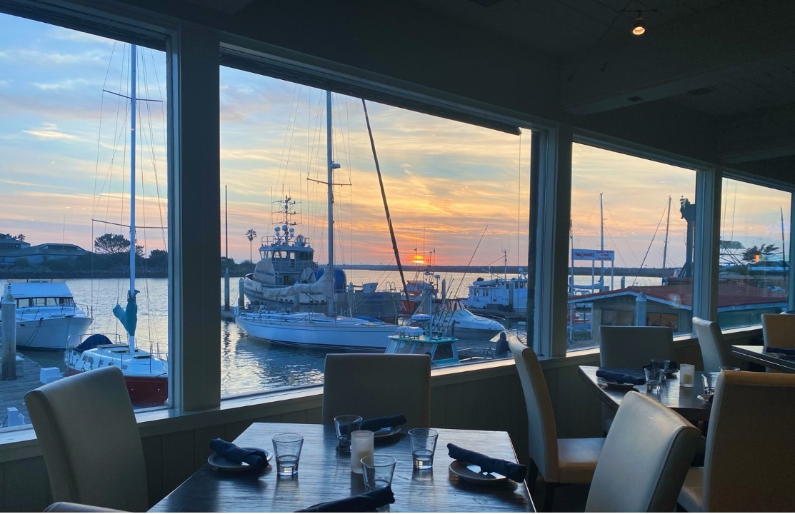 Water's Edge Restaurant and Bar