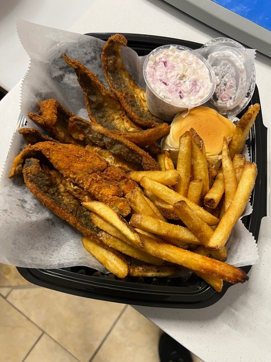 Fried Whiting Fish Platter 1/2 lb