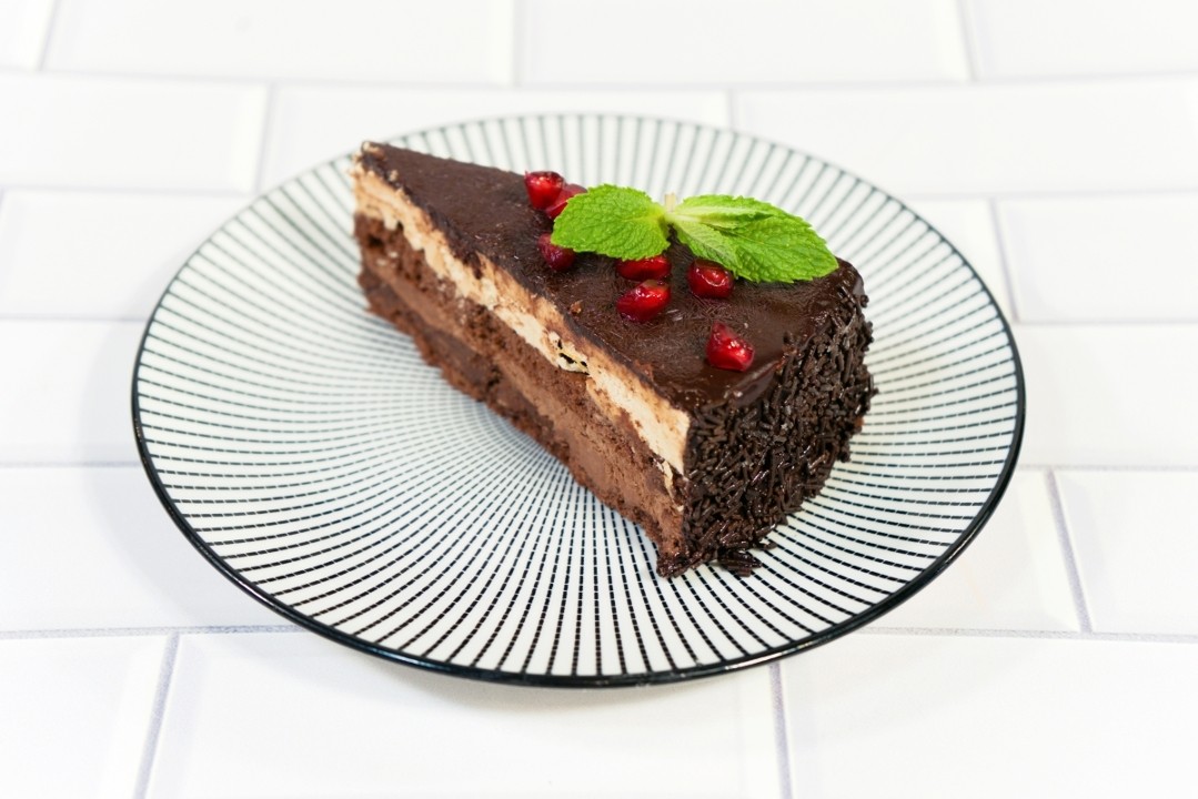 Pasta Sokolatina (Chocolate Cake)