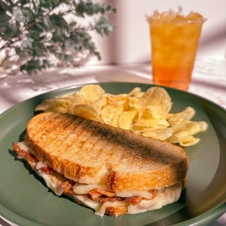 Grown Up Grilled Cheese