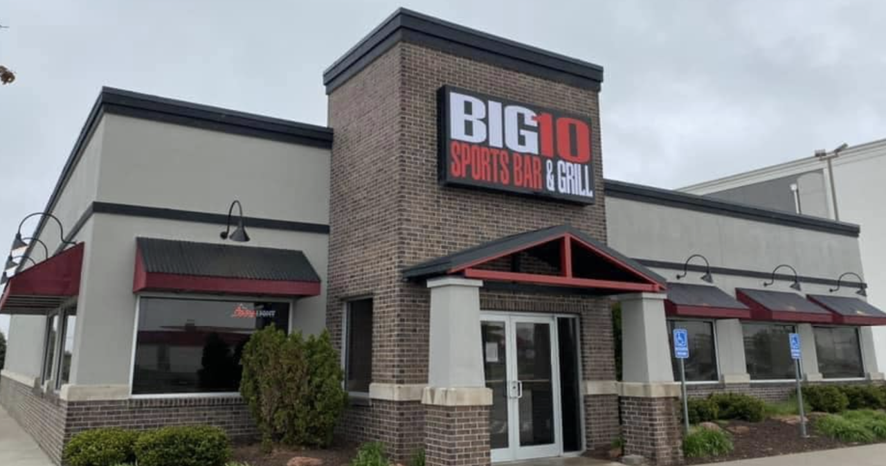 Big 10 Sports Bar & Grill