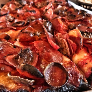 Benny's Pizza Palace and Social Club