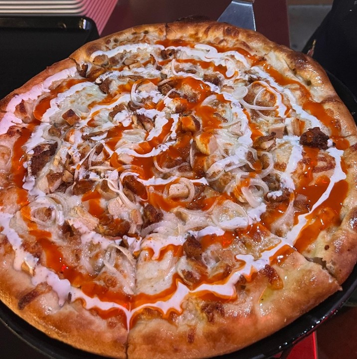 BUFFALO CHICKEN PIZZA