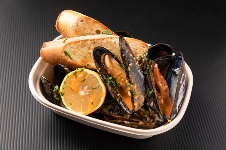 PEI Black Mussels