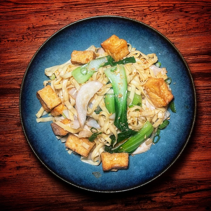 Veggie Stir-fry Noodles | Mì Xào Chay