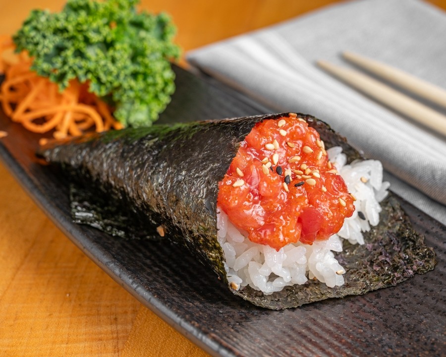 Spicy Tuna Temaki