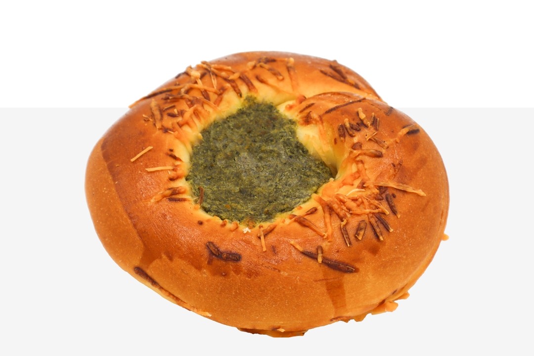 Spinach and Cheese Bun
