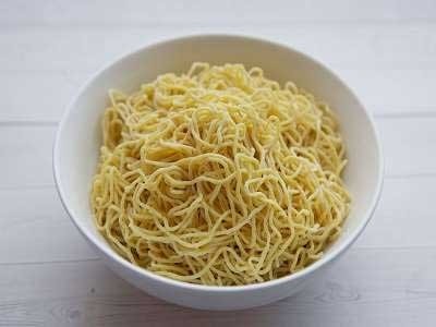 RAMEN NOODLES
